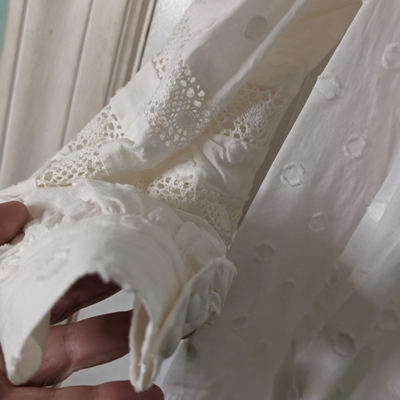 Torrid Cotton Clip Dot Lace Trim Long Sleeve Top size 1x NWT - Picture 8 of 9